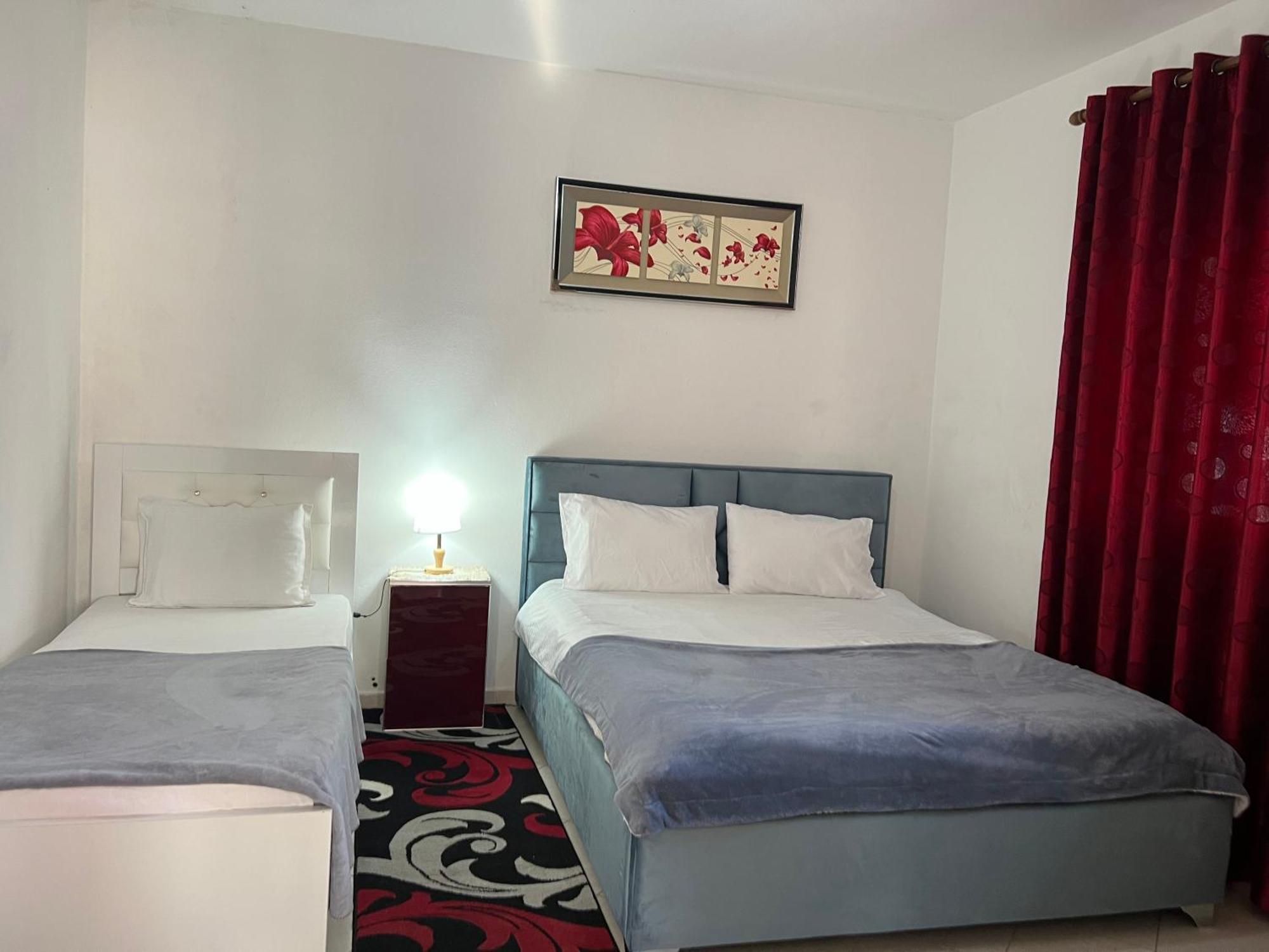 Ersi Apartment Дуррес Экстерьер фото