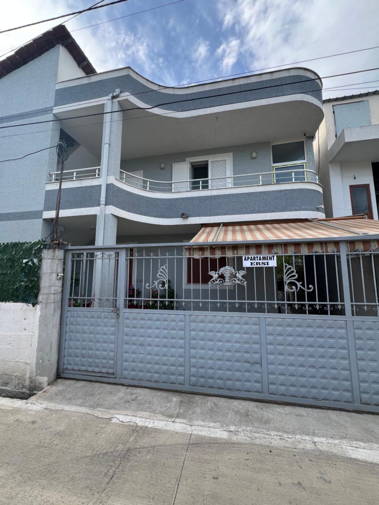 Ersi Apartment Дуррес Экстерьер фото